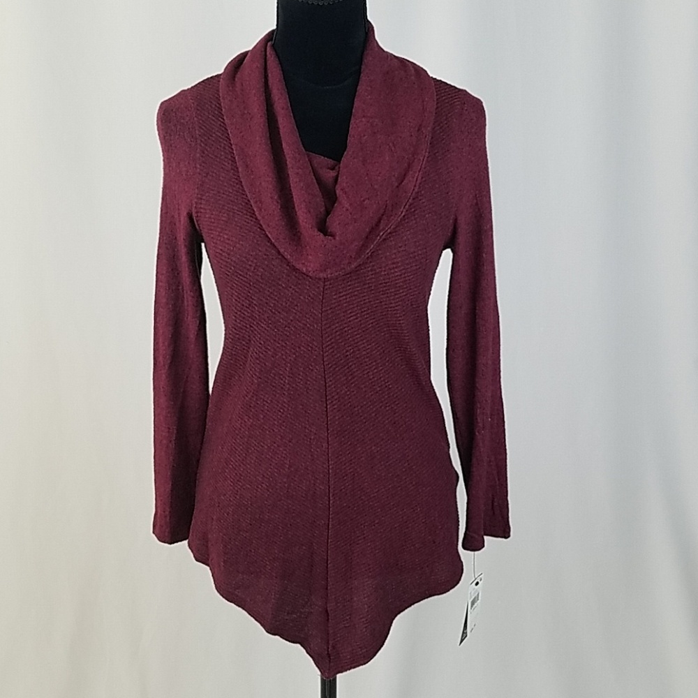 BCX  juniors XS cowl neck long sleeve Hi-low thin‎